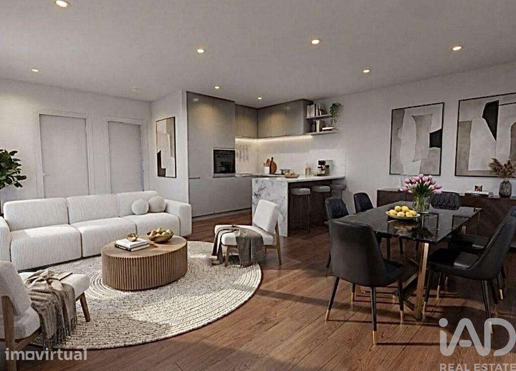 Casa / Villa em Fernão Ferro de 100,00 m2