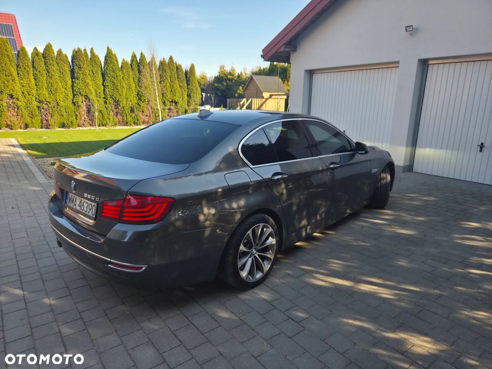 BMW Seria 5 525d xDrive Modern Line - 18
