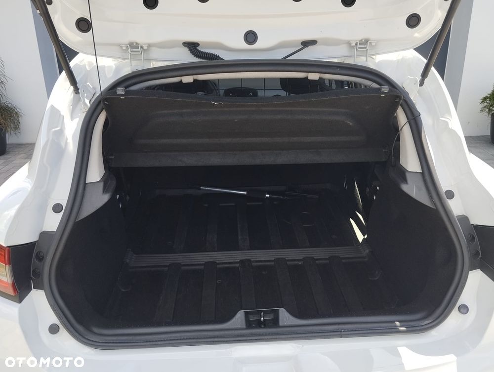 Renault Clio - 16