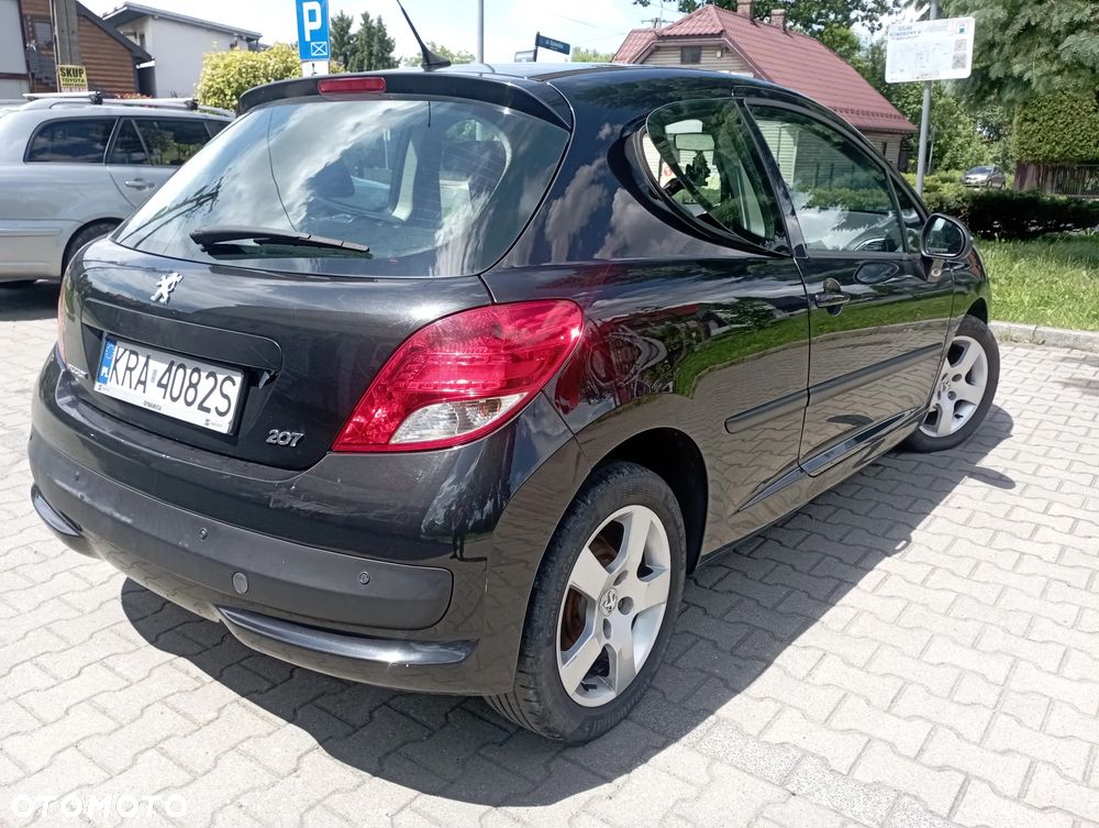 Peugeot 207 70 HDi FAP Filou - 3