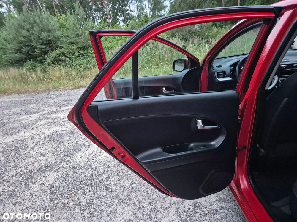 Kia Picanto - 28