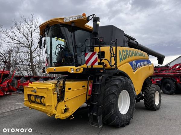 New Holland CR 9080