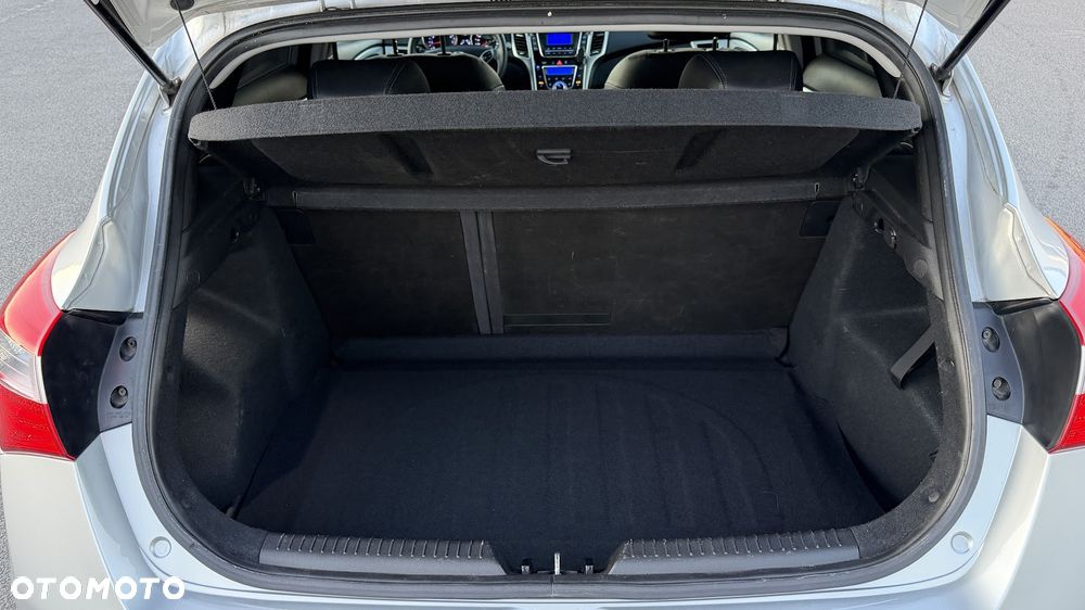 Hyundai i30 1.4 Base - 24