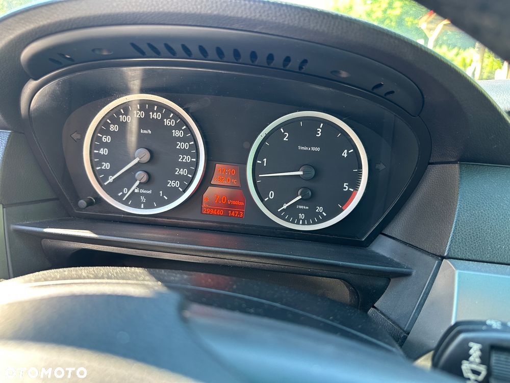 BMW Seria 5 - 11