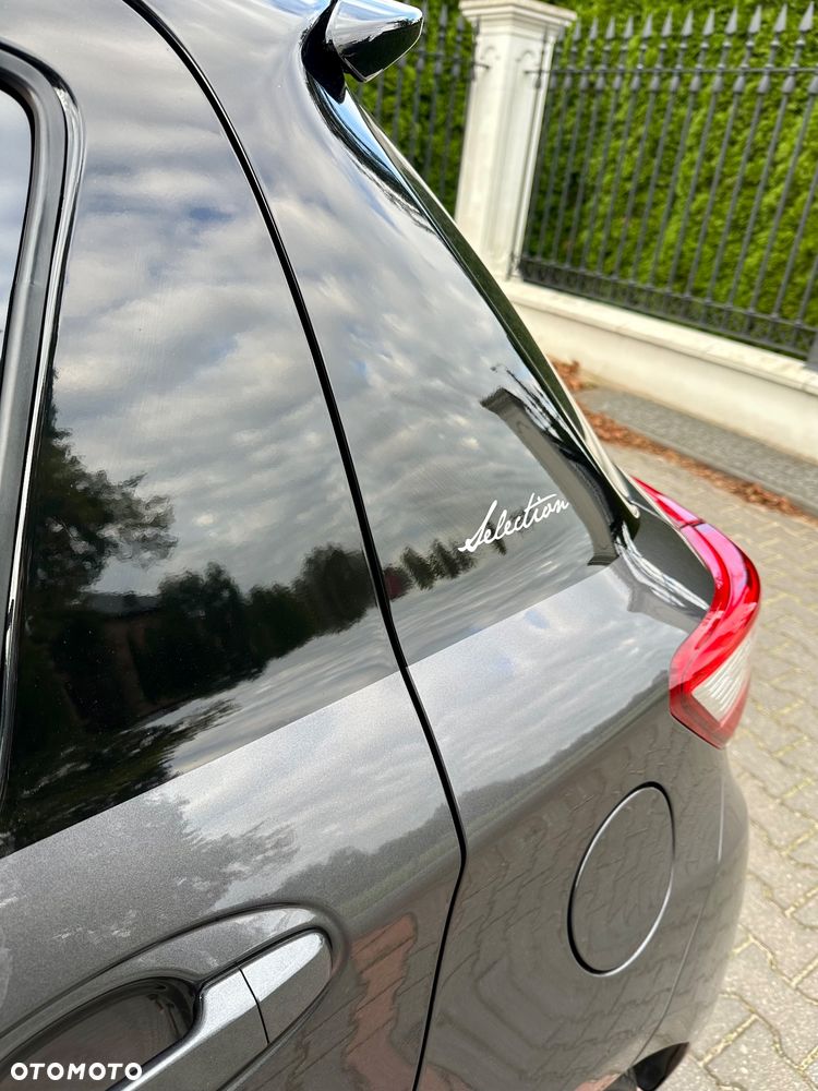 Toyota Yaris - 11