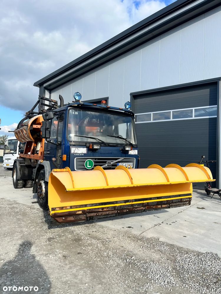 Volvo fl 250 - 18