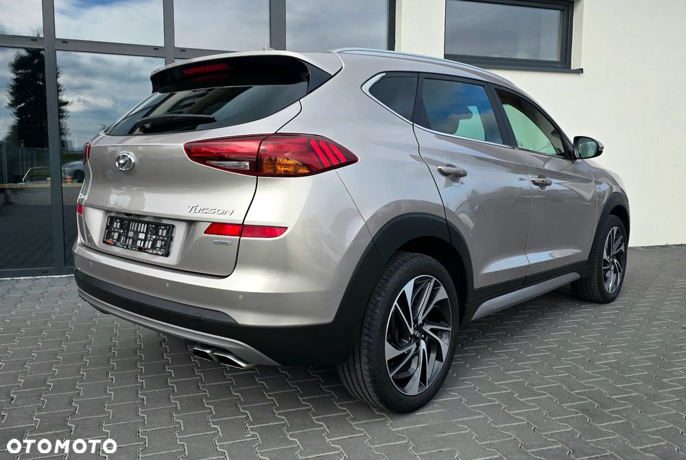 Hyundai Tucson 2.0 CRDI 4WD Automatik Premium - 3