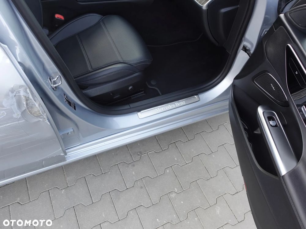 Mercedes-Benz Klasa C 300 9G-TRONIC Avantgarde - 15