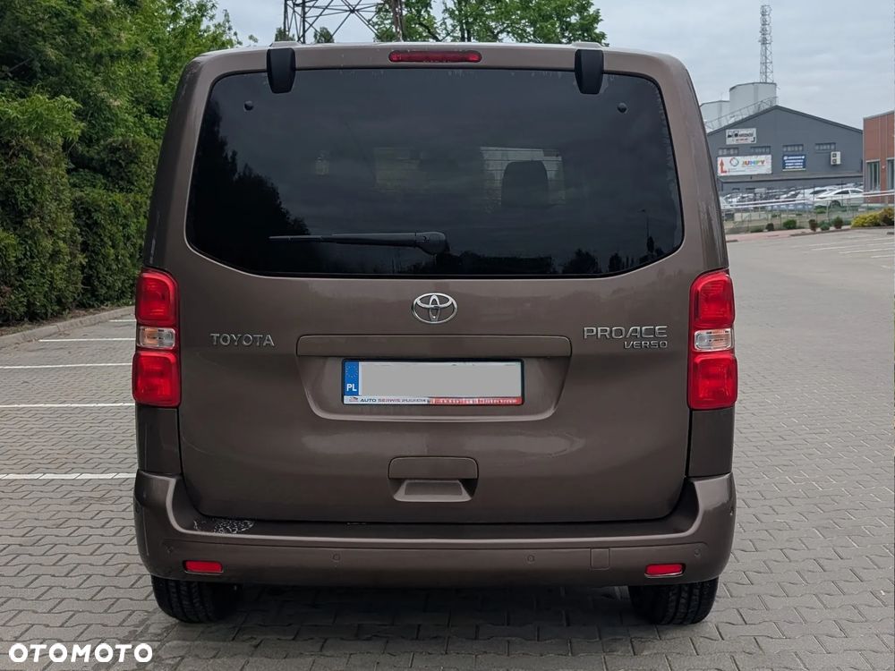 Toyota Proace Verso 2.0 D4-D Medium Family - 25