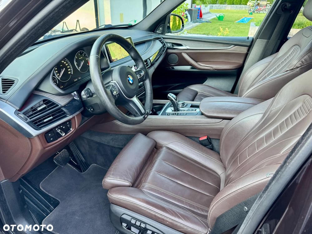 BMW X5 xDrive40d - 14