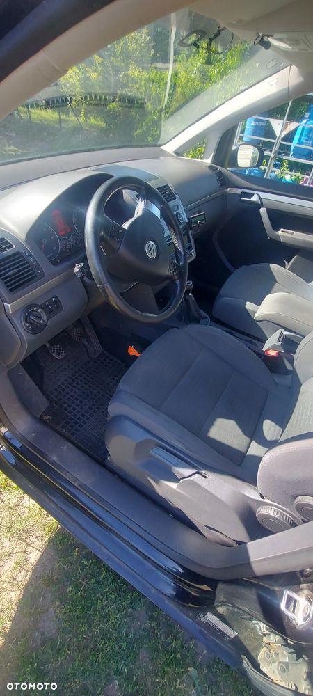 Volkswagen Touran 1.9 TDI Highline - 7