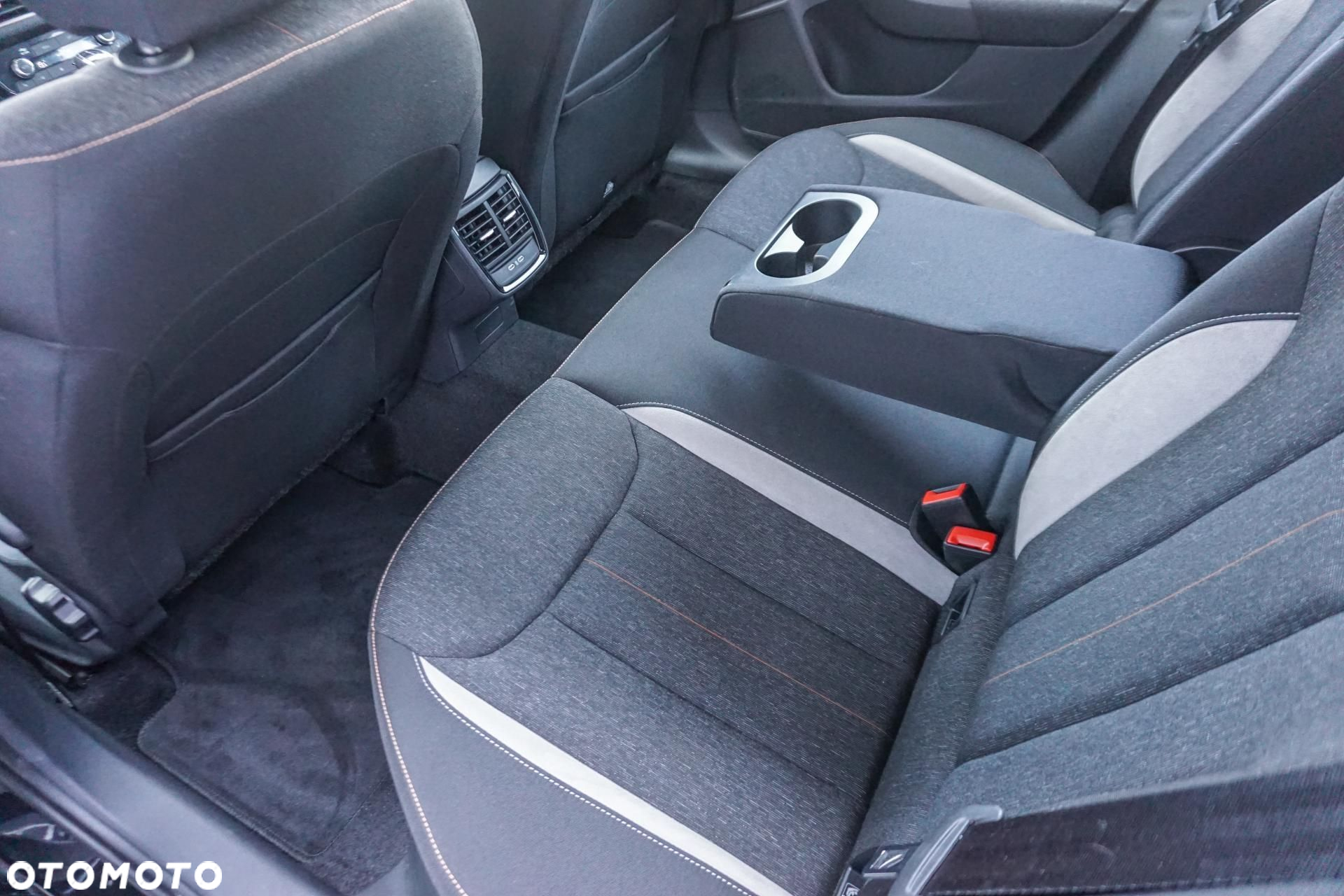 Skoda Kamiq 1.0 TSI Selection DSG - 11