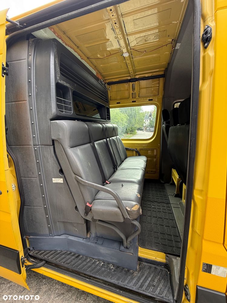 Mercedes-Benz Sprinter - 6
