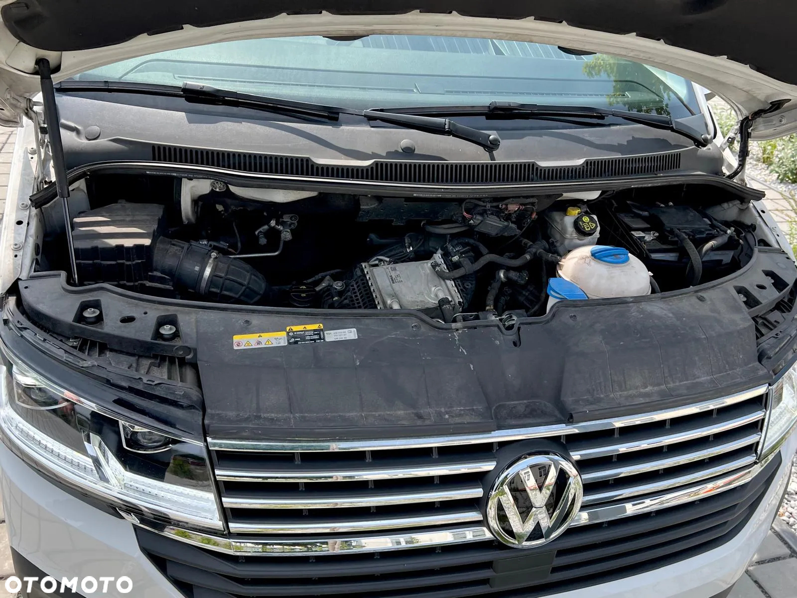 Volkswagen Caravelle 6.1 2.0 TDI L2 Trendline - 27