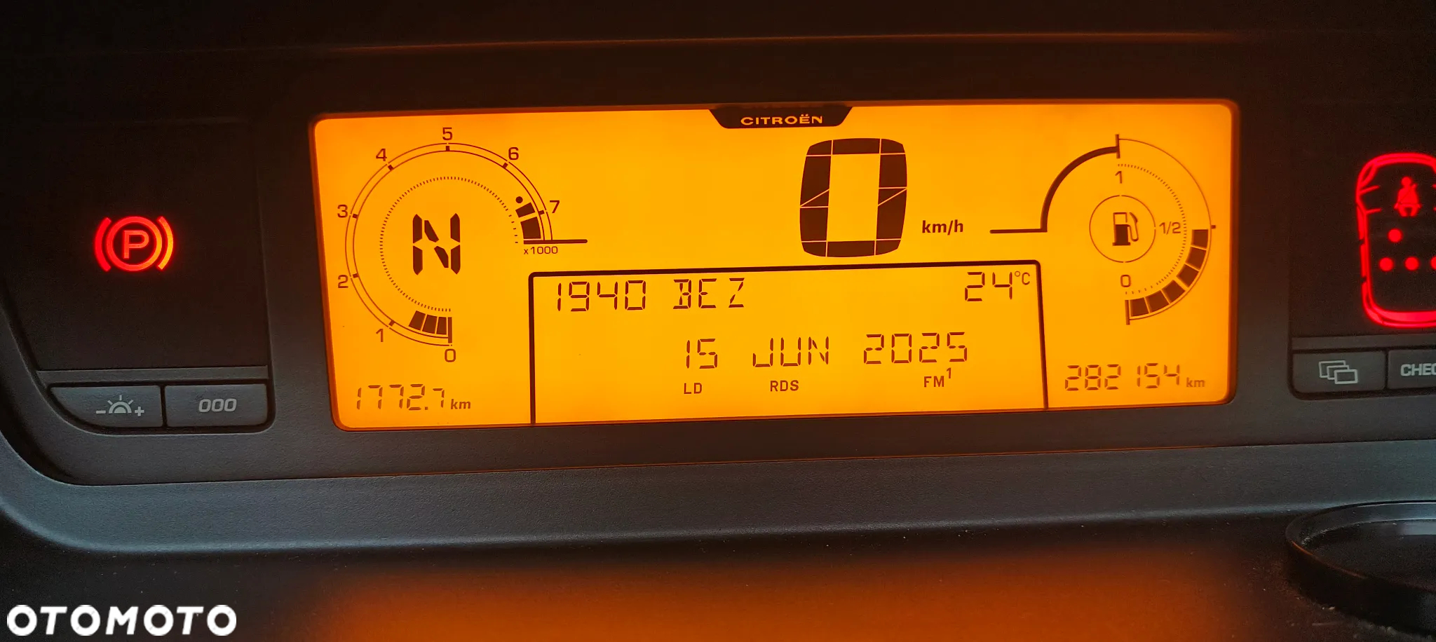 Citroën C4 Picasso 2.0 16V EGS6 Confort - 15