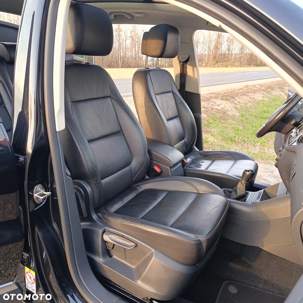 Volkswagen Tiguan 2.0 TDI BlueMot Trend&Fun - 16