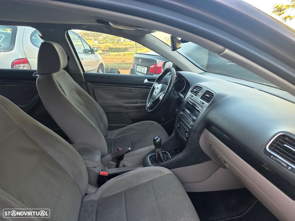 VW Golf Variant 1.6 TDi Confortline - 6