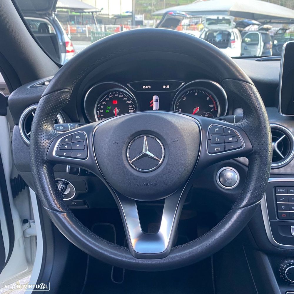 Mercedes-Benz CLA 180 d Shooting Brake Urban Aut. - 27