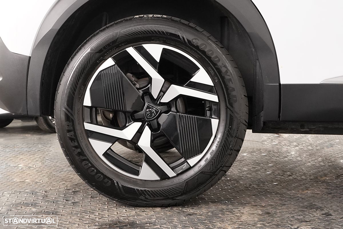 Peugeot 2008 1.2 PureTech Allure - 5