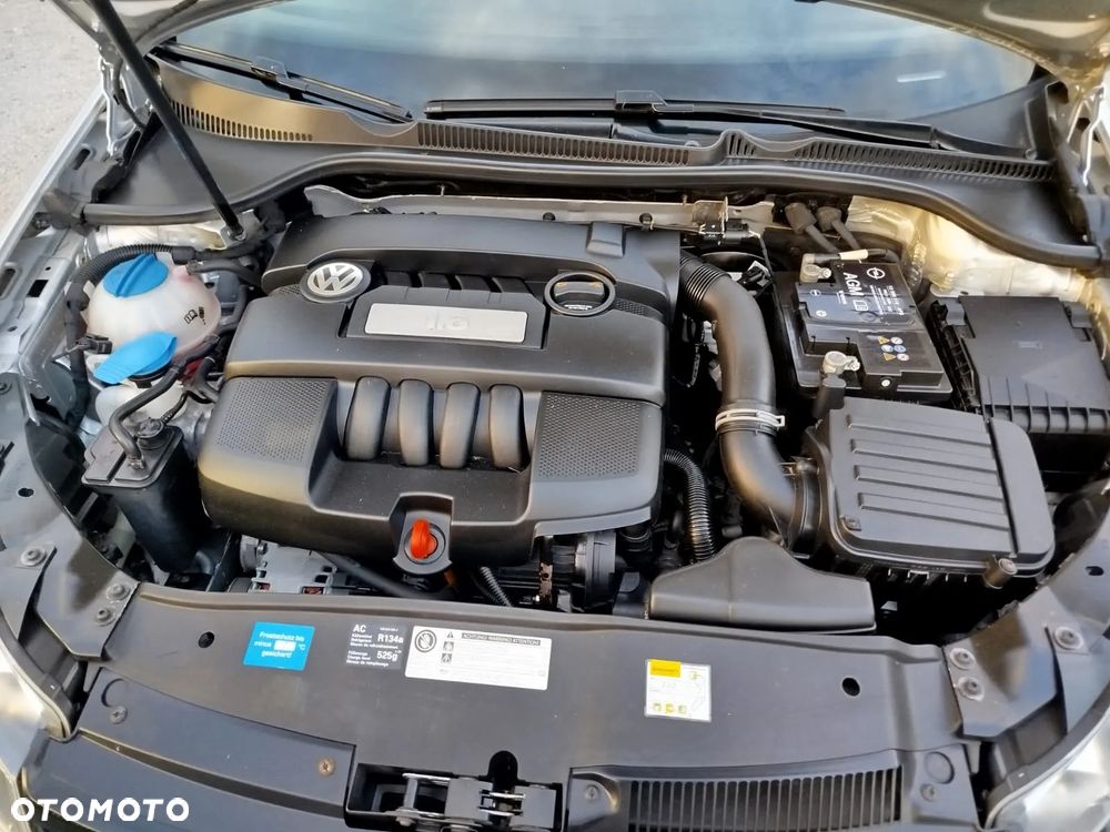 Volkswagen Golf VI 1.6 Comfortline - 38