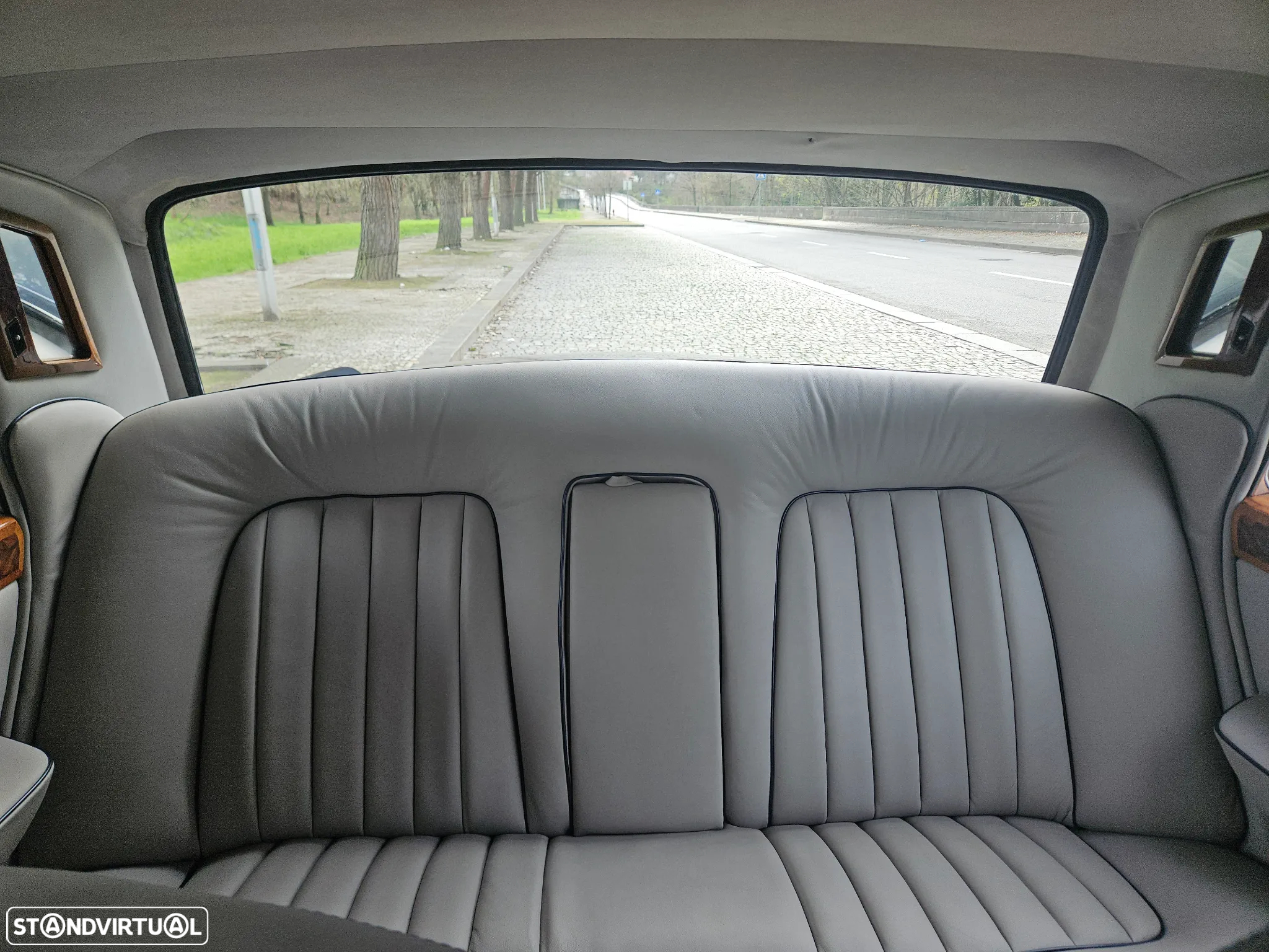 Rolls Royce Silver Shadow - 9