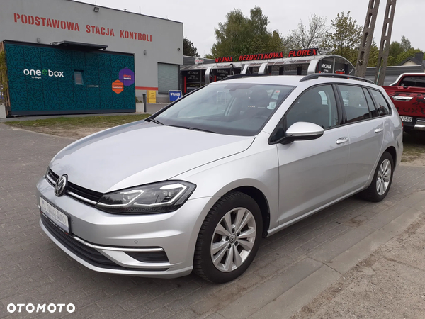 Volkswagen Golf VII 1.6 TDI BMT Comfortline