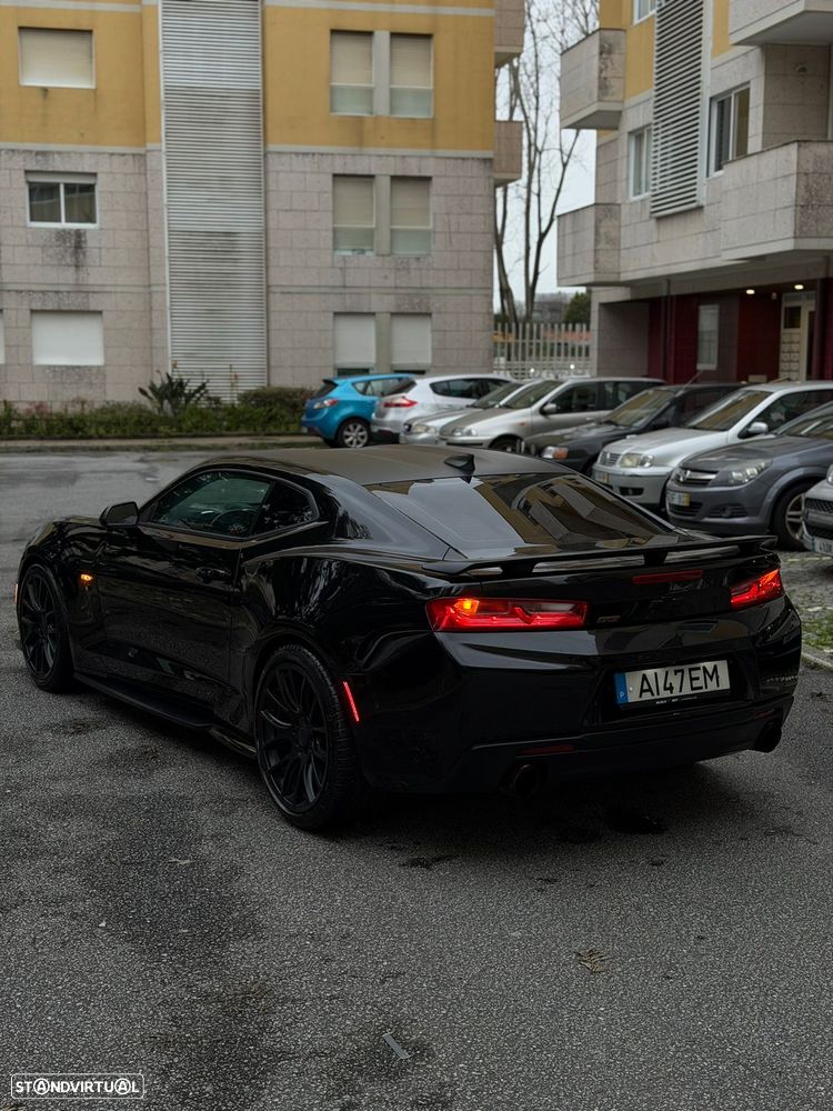 Chevrolet Camaro 2.0 Aut. - 34
