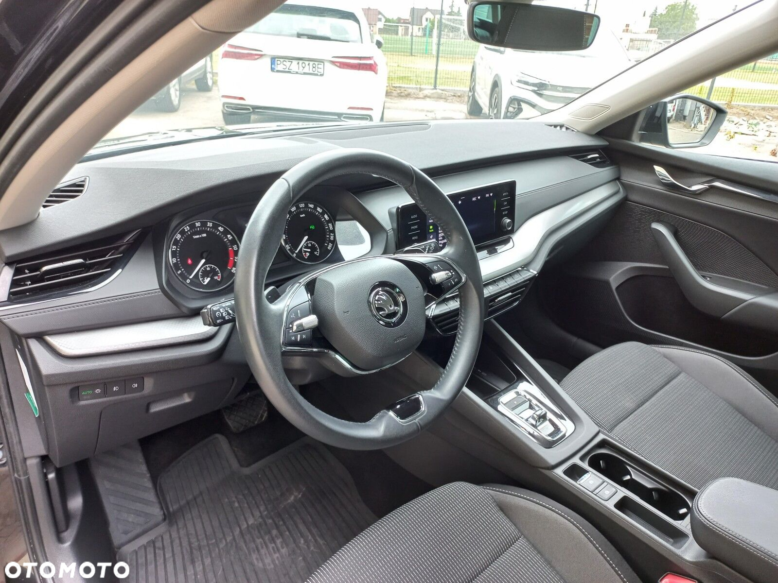 Skoda Octavia 2.0 TDI Ambition DSG - 9