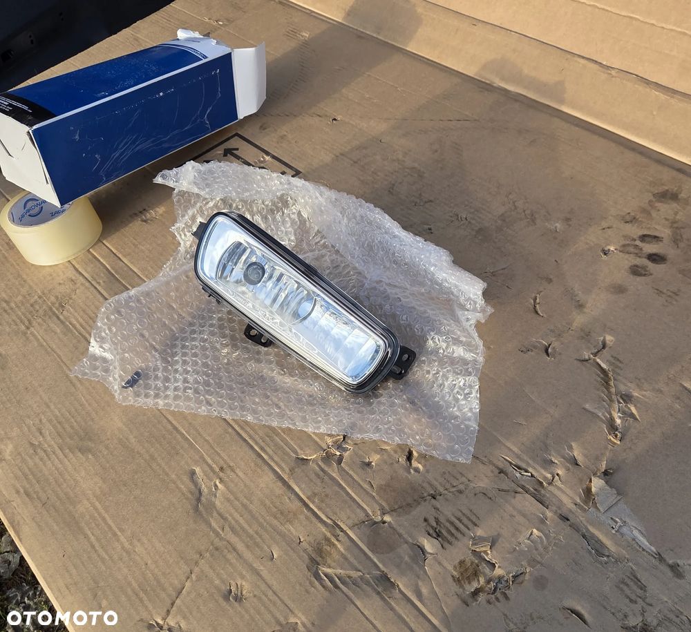 Halogen Prawy Ford C-Max II Focus III MK-3 Lift Mondeo MK-5 V Custom F1EB-15A254-AB 1874687 - 2