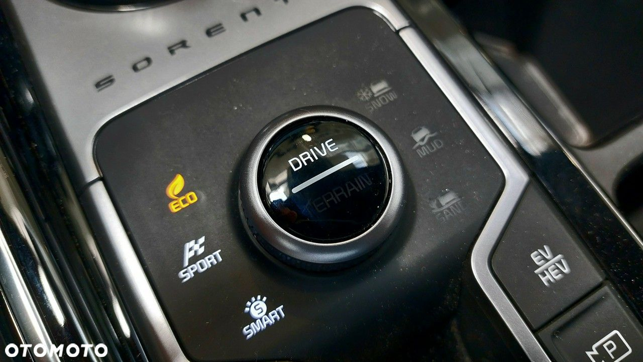 Kia Sorento - 30