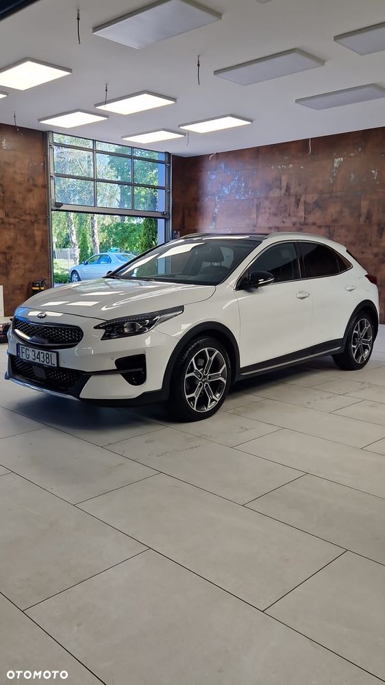 Kia XCeed 1.6 CRDi SCR L Business Line DCT - 4