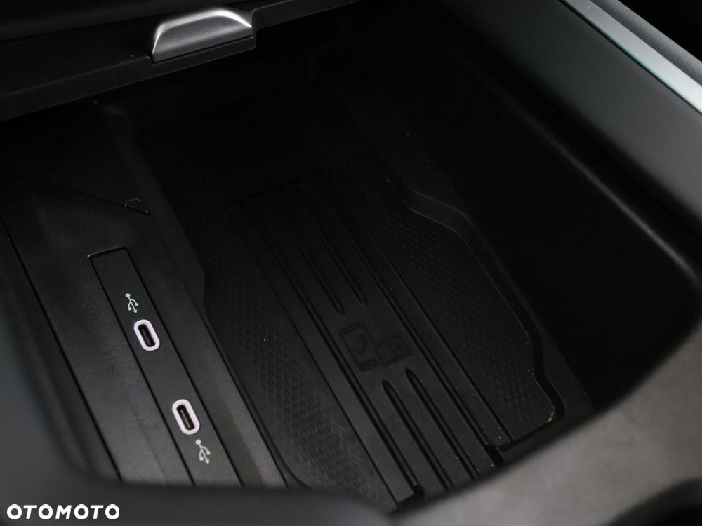 Volkswagen Passat Variant 1.5 TSI EVO Business - 34