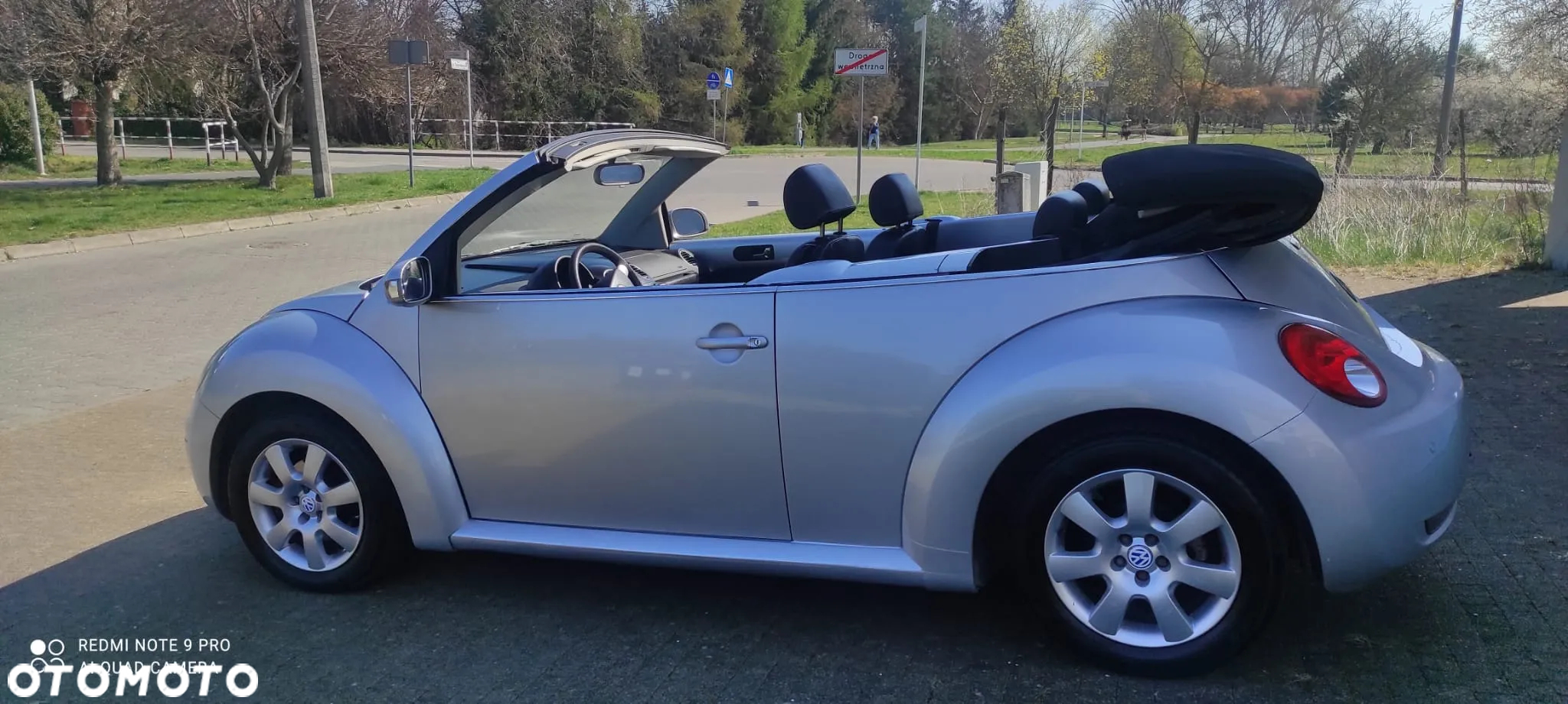 Volkswagen New Beetle Cabriolet 1.6 Freestyle - 2