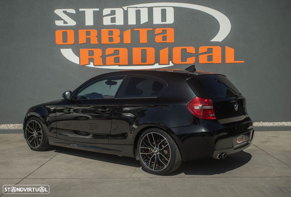 BMW 118 d Pack M - 4