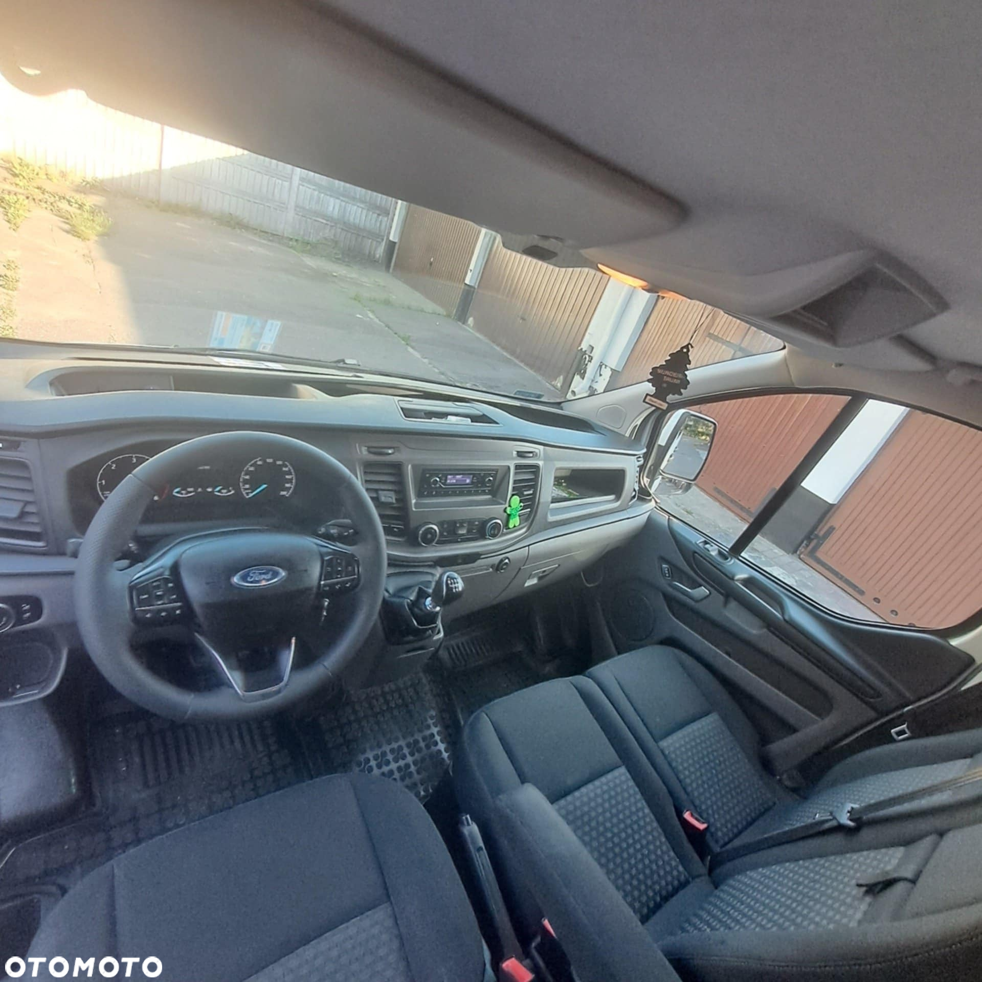 Ford Transit custom - 12