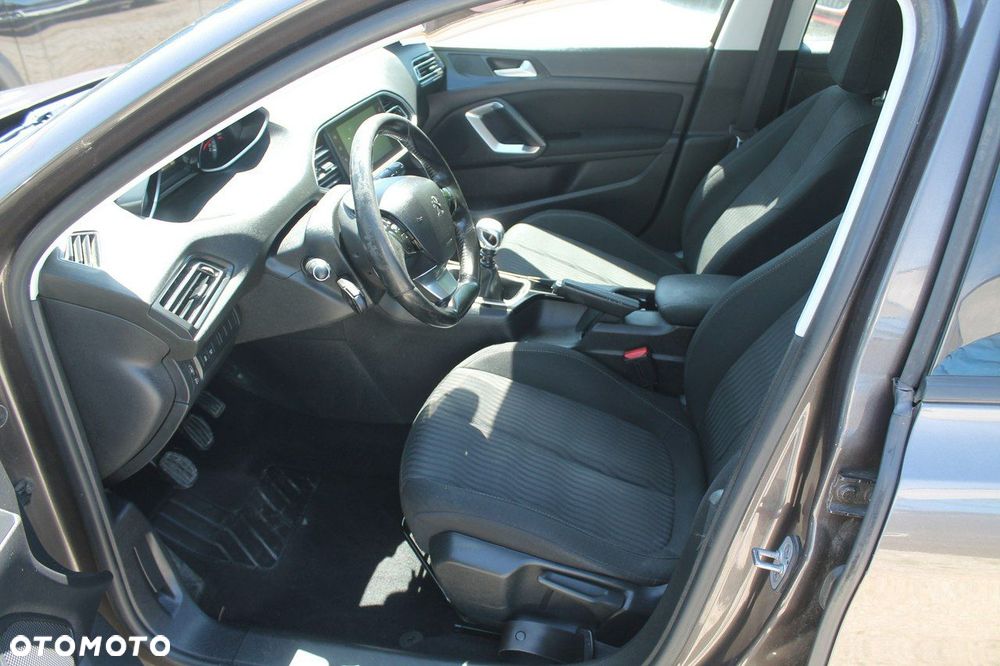 Peugeot 308 - 9