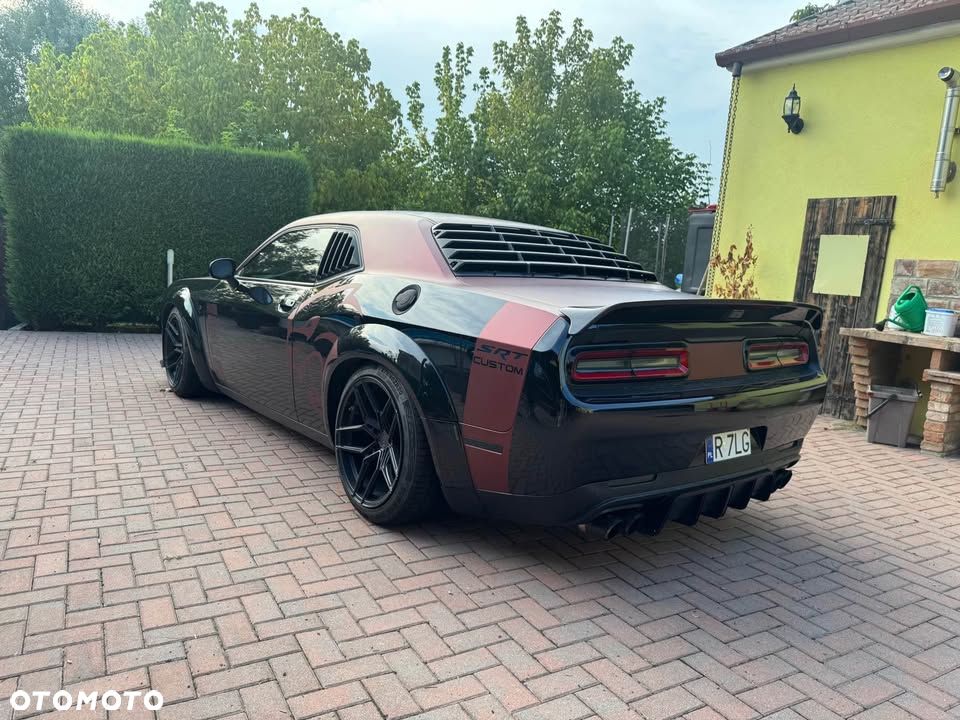 Dodge Challenger Automatik SXT Plus - 2