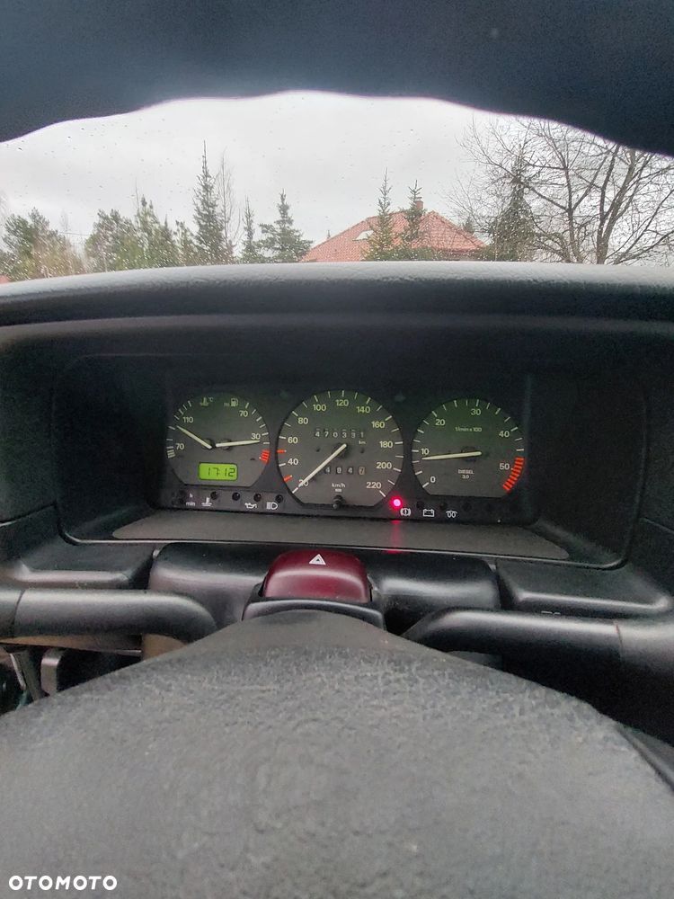 Volkswagen Passat 1.9 TD CL - 11