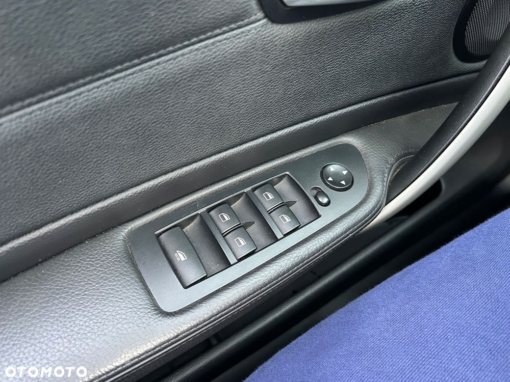 BMW Seria 1 118d Cabrio Limited Edition Lifestyle mit M Sportpaket - 13