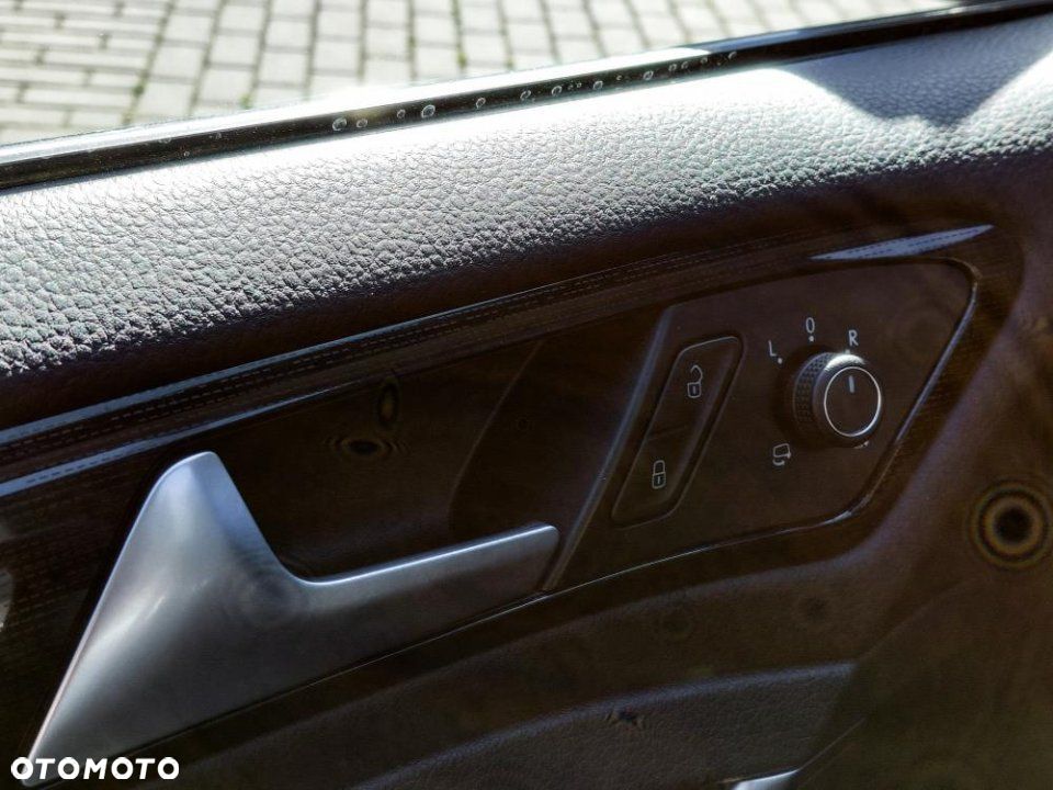Volkswagen Golf - 13