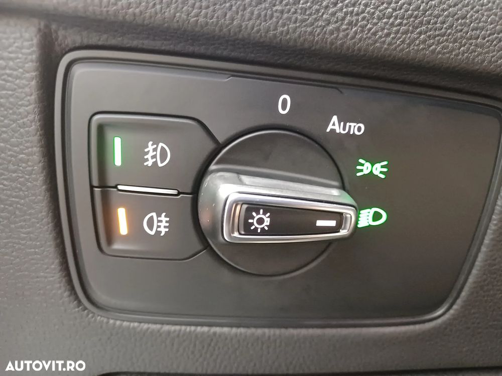 Volkswagen Passat Variant 2.0 TDI DSG Comfortline - 12