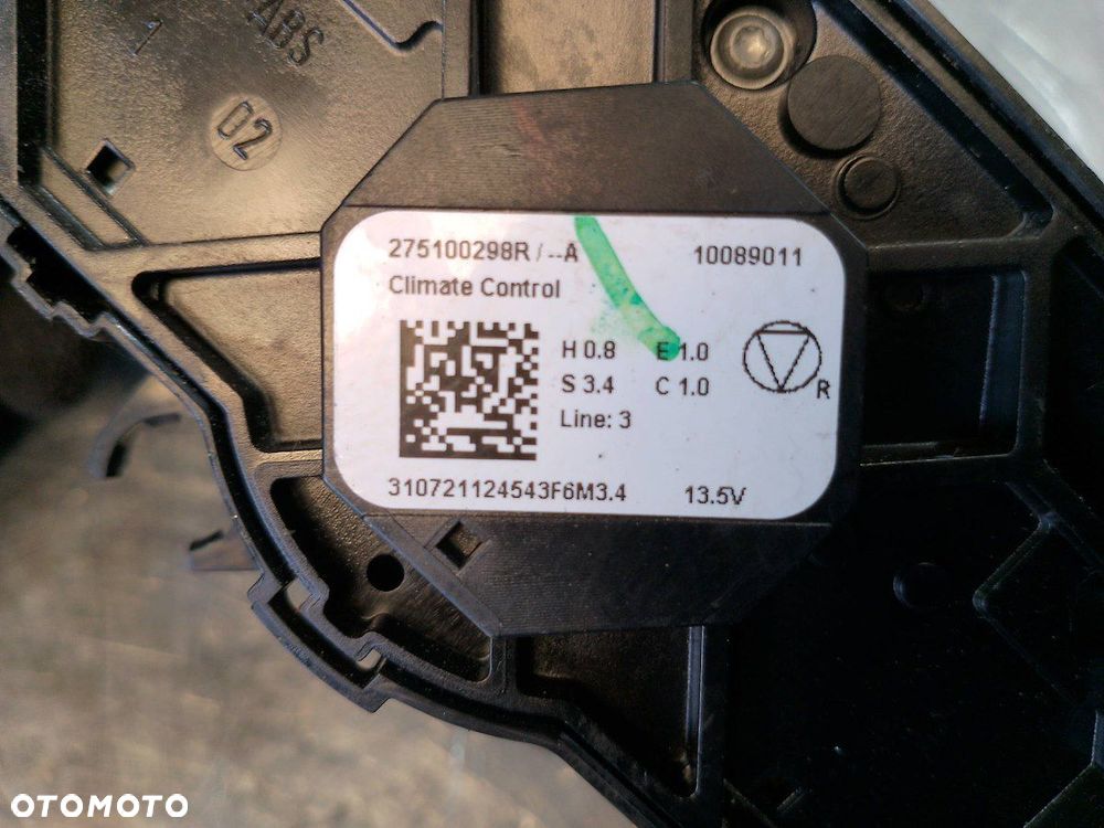PANEL NAWIEWU DACIA SANDERO III 275100298R/-A - 2