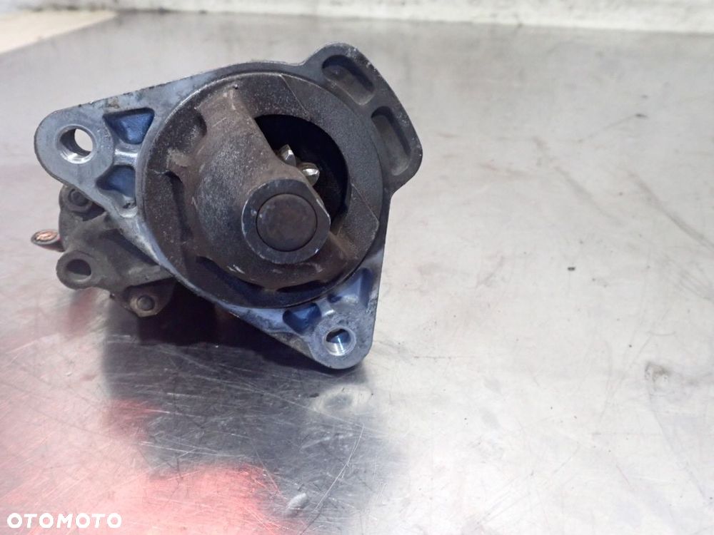 ROZRUSZNIK DAIHATSU SIRION II 28100-97214 428000-0860 - 4