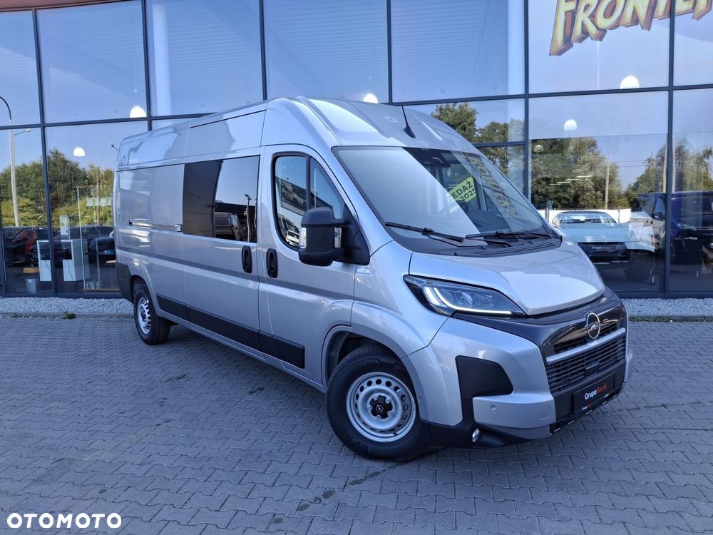 Opel Movano