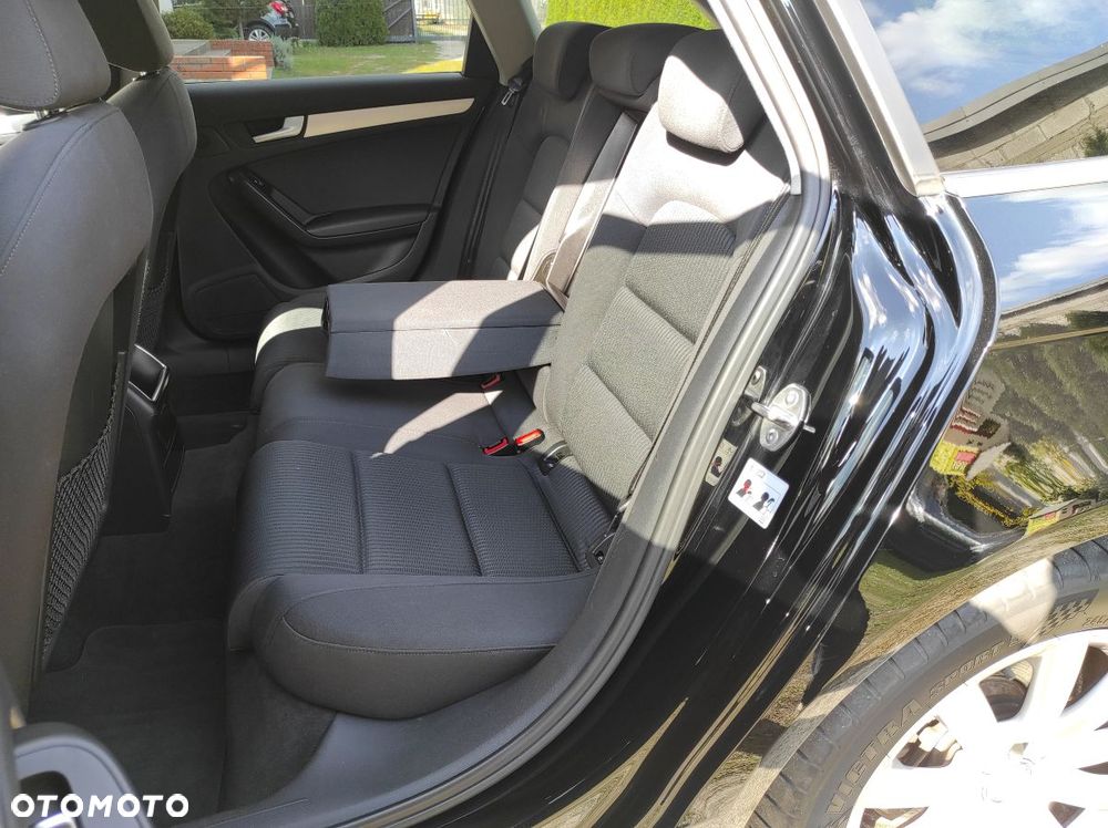 Audi A4 Avant 2.0 TDI DPF multitronic Ambiente - 18