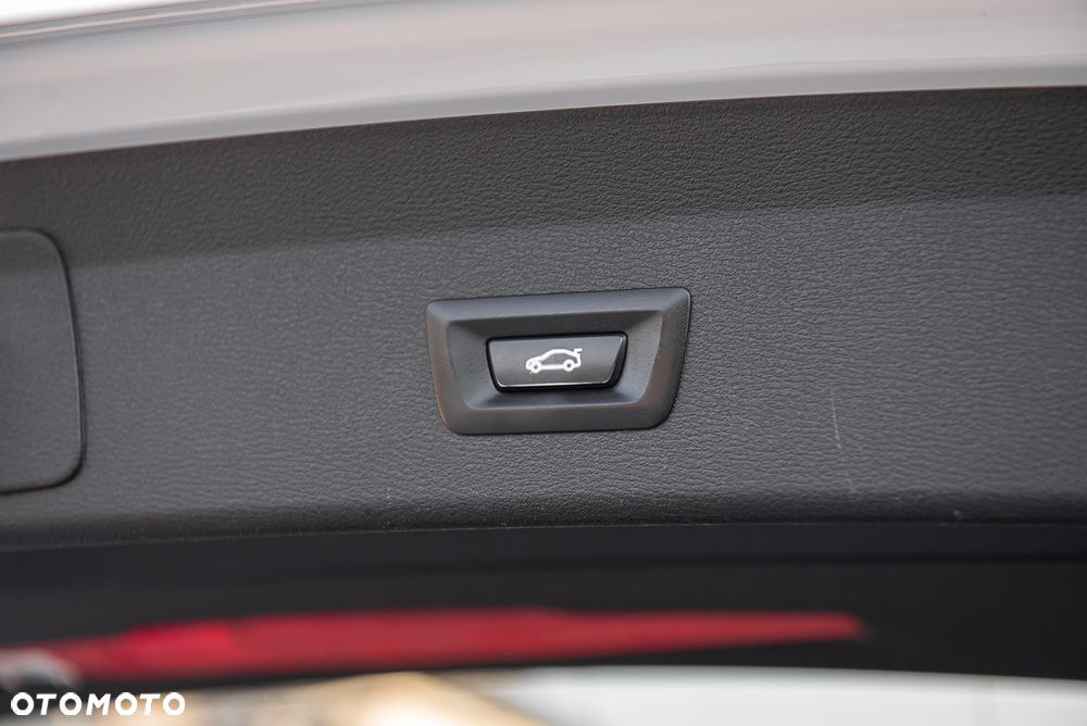 BMW X1 xDrive25d xLine - 31