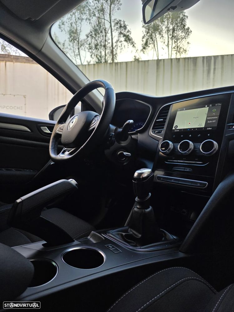 Renault Mégane Sport Tourer 1.3 TCe Limited - 46