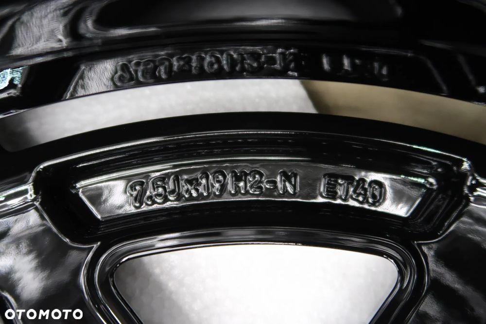 NOWE ORYGINALNE FELGI MERCEDES C KLASA W206 16'' AMG - 11