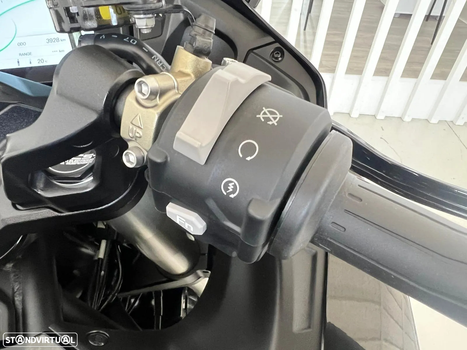 Kawasaki Ninja H2 SX SE PERFORMANCE TOURER - 13