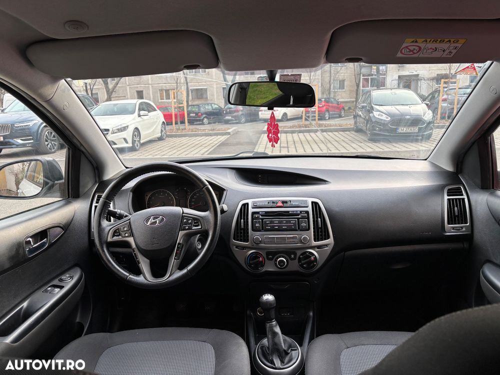 Hyundai i20 1.2 Trend - 5